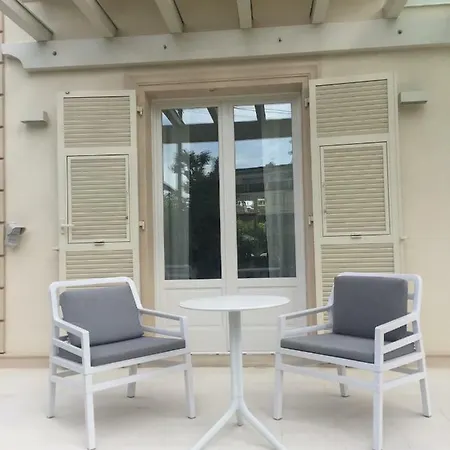 Manzoni 21 Villa *